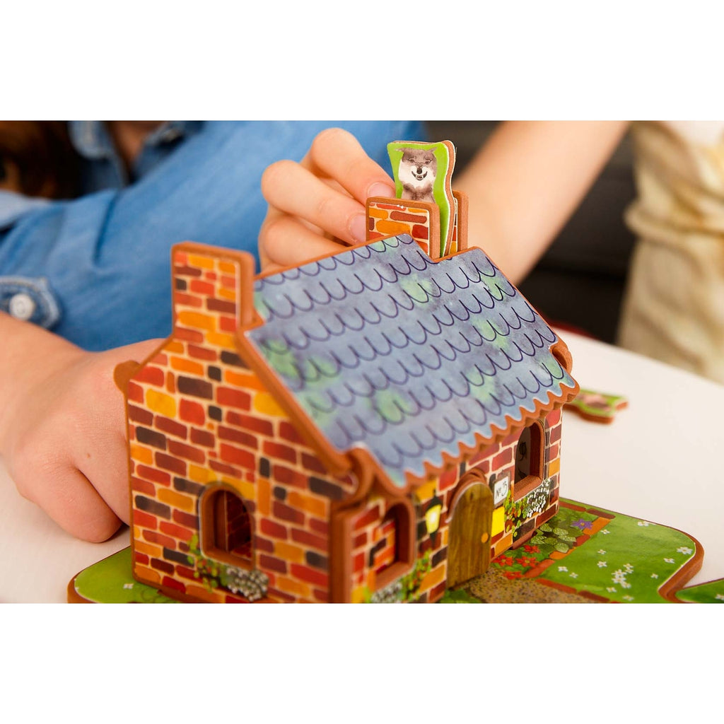The Three Little Pigs Book and Play Set